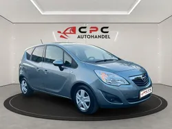 Blau Gebraucht 2011 Opel Meriva Edition Van / Kleinbus | 4.990 € (Guter Preis)