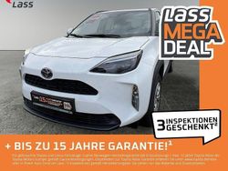 Weiß Gebraucht 2024 Toyota Yaris Cross Business Edition SUV | 23.980 € (Guter Preis)