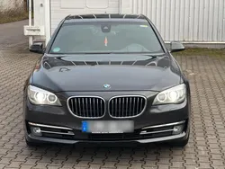 Schwarz Gebraucht 2014 BMW 730 Limousine | 14.000 € (Fairer Preis)