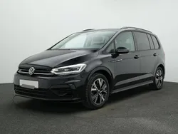 Schwarz Gebraucht 2024 VW Touran Highline Van / Kleinbus | 37.589 € (Fairer Preis)