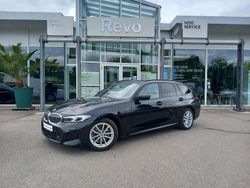 Black sapphire metallic Gebraucht 2023 BMW 320 M Sport Kombi | 38.960 € (Etwas zu teuer)