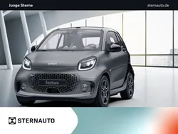 Grau Gebraucht 2023 Smart ForTwo Electric Drive Cabrio | 18.980 € (Teuer)