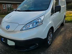 Weiß Gebraucht 2022 Nissan e-NV200 Van | 13.000 €