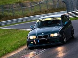 Grün Gebraucht 1996 BMW 328 Coupé | 16.200 € (Teuer)