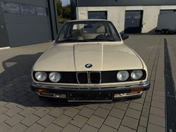Beige Gebraucht 1989 BMW 320 Coupé | 10.999 €