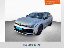 Oyster silver metallic Gebraucht 2025 VW Passat R-line Kombi | 46.450 € (Superpreis)