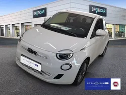 Arktis weiß Gebraucht 2024 Fiat 500e Limousine | 22.980 € (Guter Preis)