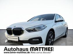 Weiss Gebraucht 2021 BMW 118 Advantage Kleinwagen | 18.950 € (Fairer Preis)