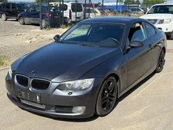 Grau Gebraucht 2006 BMW 325 Sport Line Coupé | 3.250 €