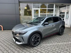 Grau Gebraucht 2025 Alfa Romeo Junior Edizione Speciale SUV | 39.000 € (Fairer Preis)