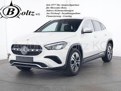 Polarweiß Gebraucht 2023 Mercedes GLA180 Progressive SUV | 33.900 € (Guter Preis)