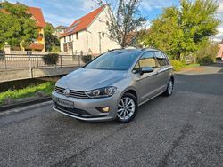 Silber Gebraucht 2015 VW Golf VII LOUNGE Limousine | 10.770 € (Guter Preis)