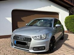 Grau Gebraucht 2015 Audi A1 Kleinwagen | 9.600 € (Fairer Preis)