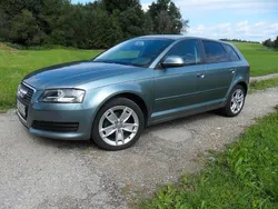 Grau Gebraucht 2009 Audi A3 Sportback Ambiente Limousine | 8.150 € (Fairer Preis)