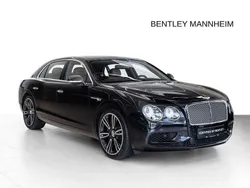 Schwarz (onyx) Gebraucht 2018 Bentley Flying Spur Limousine | 85.000 € (Guter Preis)