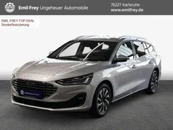 Silber Gebraucht 2023 Ford Focus Titanium Kombi | 18.880 € (Superpreis)