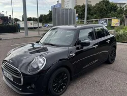 Schwarz Gebraucht 2020 Mini ONE Kleinwagen | 13.300 € (Guter Preis)