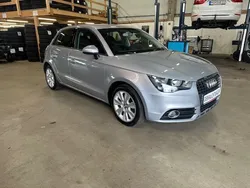Silber Gebraucht 2014 Audi A1 Sportback Ambition Kleinwagen | 11.590 € (Guter Preis)