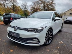 Weiß Gebraucht 2022 VW Golf VIII Active Limousine | 15.999 € (Guter Preis)