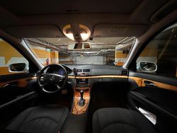 Silber Gebraucht 2006 Mercedes E200 Limousine | 7.190 € (Etwas zu teuer)