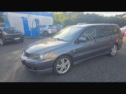 Grau Gebraucht 2007 Mitsubishi Lancer Kombi | 1.350 € (Guter Preis)