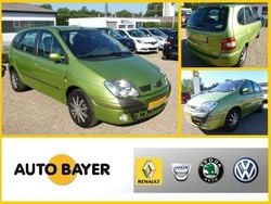 Grün metallic Gebraucht 2002 Renault Scénic Expression Van / Kleinbus | 6.490 €