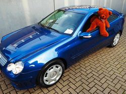 Blau Gebraucht 2005 Mercedes C160 Coupé | 7.912 € (Etwas zu teuer)