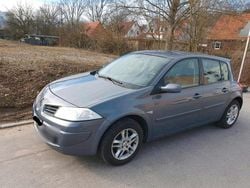 Grau Gebraucht 2007 Renault Mégane II Limousine | 1.200 € (Guter Preis)