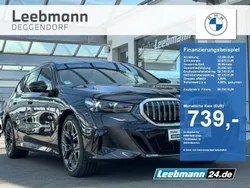 Sophistograu brillanteffekt (metallic) Gebraucht 2024 BMW 520 Comfort Edition Kombi | 65.750 €