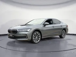 Grau Gebraucht 2024 Skoda Superb LAURIN & KLEMENT Limousine | 45.990 €