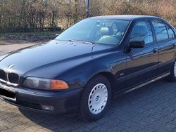 Schwarz Gebraucht 1998 BMW 528 Limousine | 7.300 € (Etwas zu teuer)