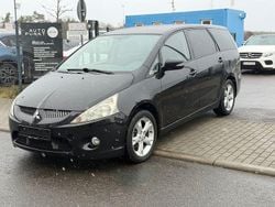 Schwarz Gebraucht 2008 Mitsubishi Grandis Intense Van / Kleinbus | 3.490 € (Fairer Preis)