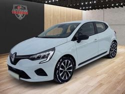 Weiß (gletscherweiss) Gebraucht 2022 Renault Clio V Equilibre Kleinwagen | 14.490 € (Fairer Preis)