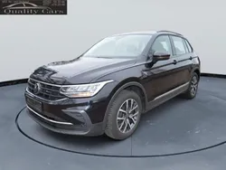 Schwarz Gebraucht 2023 VW Tiguan Life SUV | 21.700 € (Superpreis)