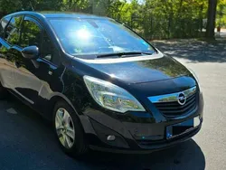 Schwarz Gebraucht 2011 Opel Meriva Innovation Van / Kleinbus | 3.600 € (Guter Preis)