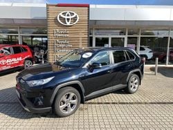 Tiefschwarz mica metallic Gebraucht 2020 Toyota RAV4 Hybrid Plus SUV | 24.880 € (Superpreis)