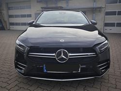 Schwarz Gebraucht 2021 Mercedes A35 AMG AMG Limousine | 36.450 € (Superpreis)