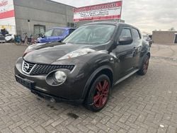 Braun Gebraucht 2011 Nissan Juke Tekna SUV | 5.999 € (Fairer Preis)