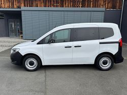 Weiß Gebraucht 2022 Mercedes Citan 110 Kombi | 17.950 € (Guter Preis)