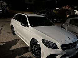 Weiß Gebraucht 2020 Mercedes C300 AMG Kombi | 29.200 € (Fairer Preis)