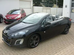 Schwarz Gebraucht 2012 Peugeot 308 CC Roland Garros Cabrio | 10.995 € (Etwas zu teuer)