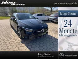 Schwarz Gebraucht 2024 Mercedes A200 Advanced Plus Limousine | 32.490 € (Fairer Preis)