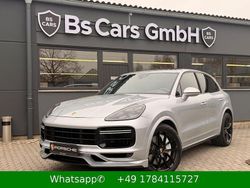 Silber Gebraucht 2019 Porsche Cayenne Turbo SUV | 54.950 €