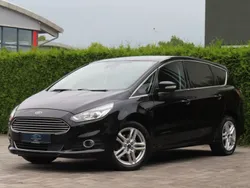 Schwarz Gebraucht 2018 Ford S-MAX Titanium Van / Kleinbus | 15.000 € (Fairer Preis)