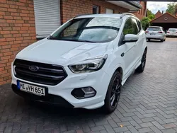 Weiß Gebraucht 2019 Ford Kuga ST-Line SUV | 16.750 € (Fairer Preis)