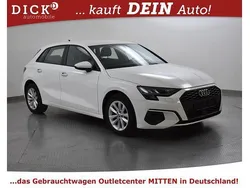 Weiß Gebraucht 2021 Audi A3 Sportback Business Limousine | 19.750 € (Guter Preis)