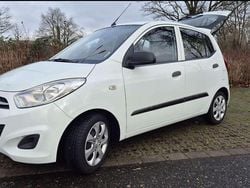 Weiß Gebraucht 2012 Hyundai i10 Classic Kleinwagen | 2.995 € (Fairer Preis)