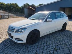 Weiß Gebraucht 2014 Mercedes C200 Limousine | 4.900 € (Superpreis)