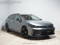 Grau Gebraucht 2024 VW Passat | 41.389 € (Superpreis)
