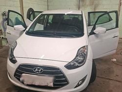 Weiß Gebraucht 2017 Hyundai ix20 Space Plus Kleinwagen | 9.900 € (Guter Preis)